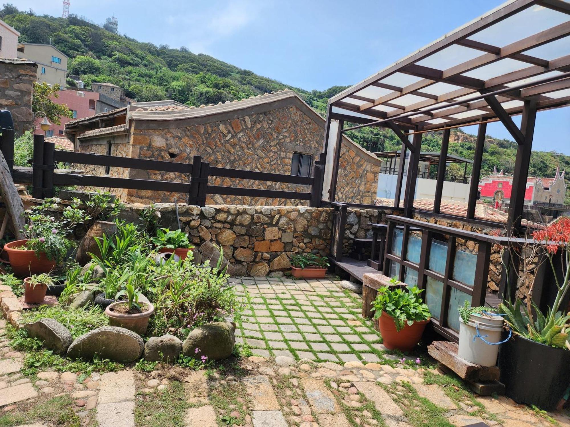Eternal Seaside House Hotel Nangan Exterior photo